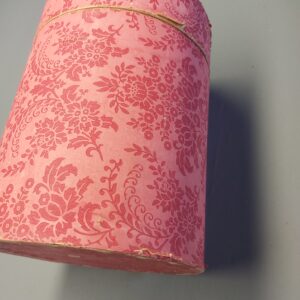 Vintage hat or storage box